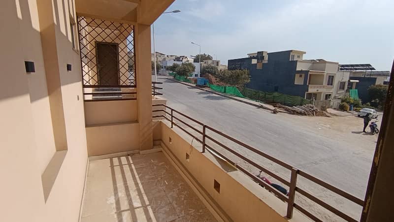 8 MARLA BRAND NEW HOUSE AVAILABLE FOR RENT IN RAFI BLOCK BAHRIA TOWN 2