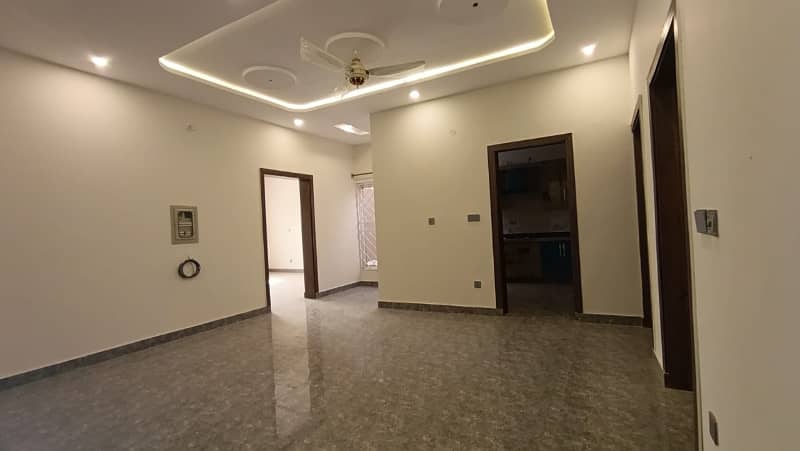 8 MARLA BRAND NEW HOUSE AVAILABLE FOR RENT IN RAFI BLOCK BAHRIA TOWN 4