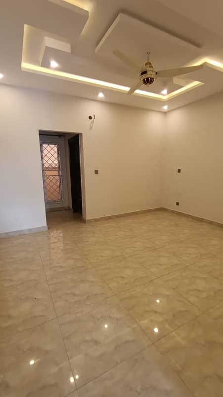 8 MARLA BRAND NEW HOUSE AVAILABLE FOR RENT IN RAFI BLOCK BAHRIA TOWN 11