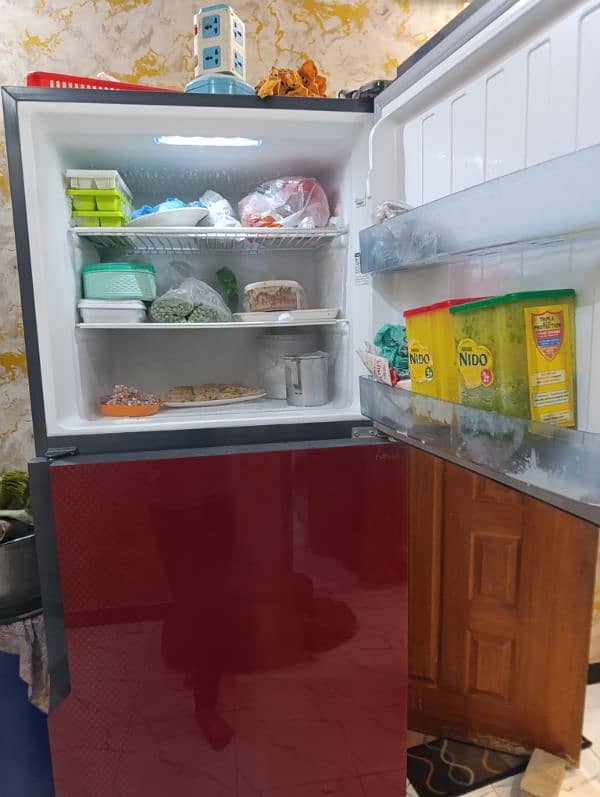 Gree fridge 20cubic jumbo size underwarrty 2