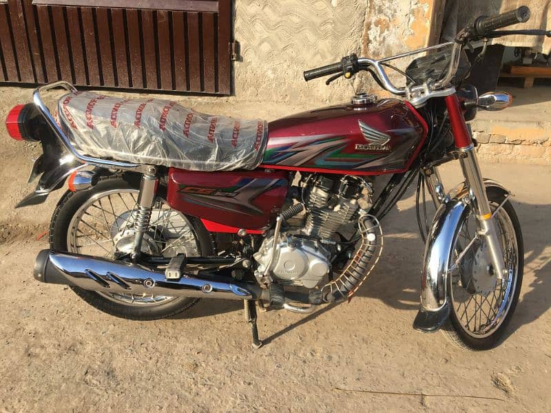 Honda 125 model 2023 call on this number 03090436974 0