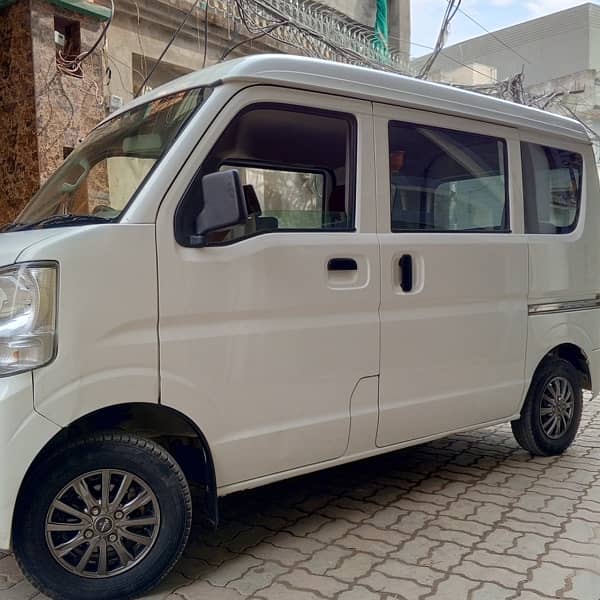 Nissan Clipper 2018 10