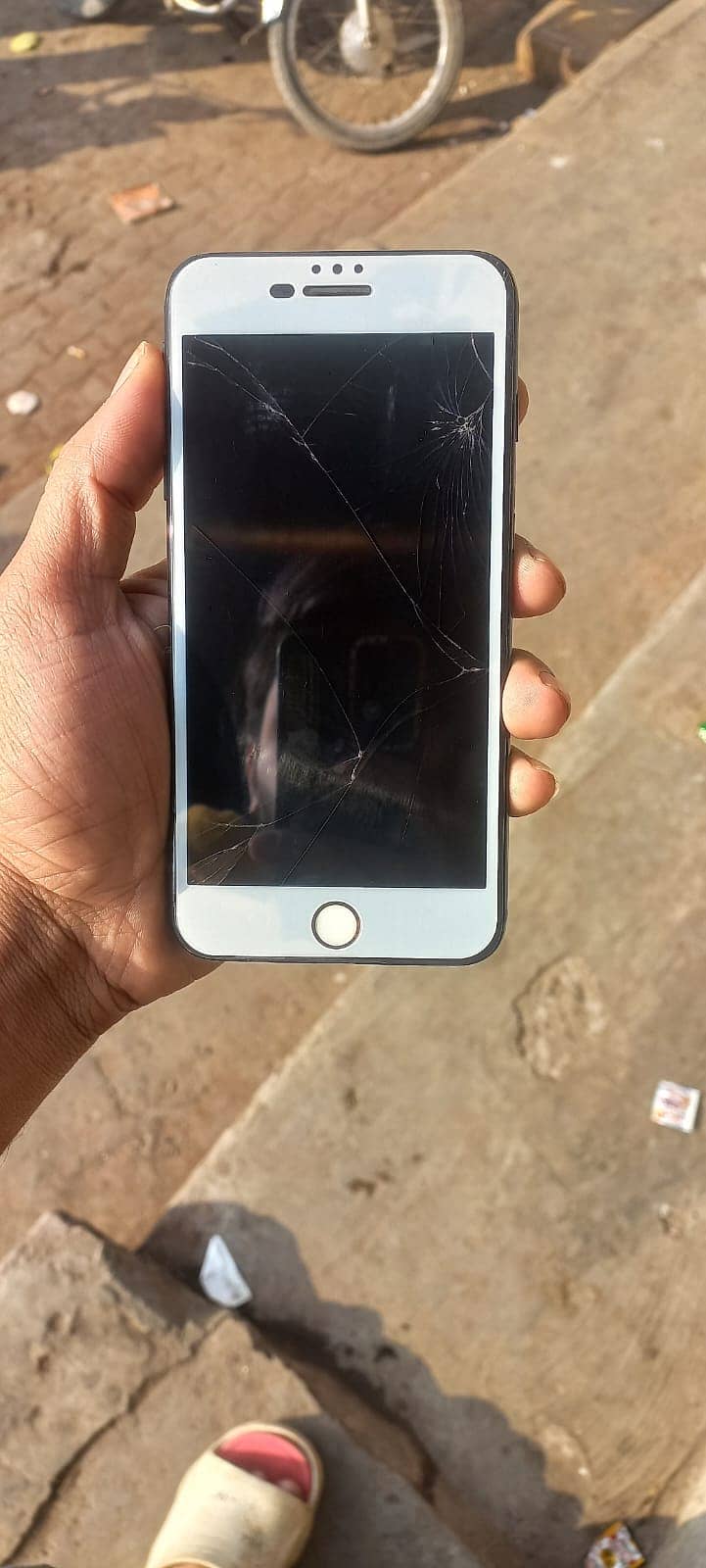 Apple iPhone 7 Plus 2