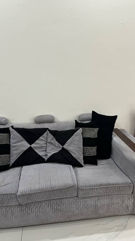 Sofa For sale 1