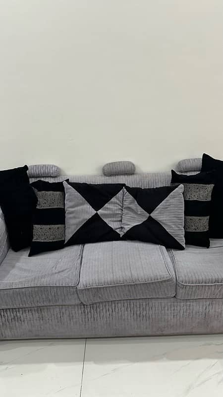 Sofa For sale 5