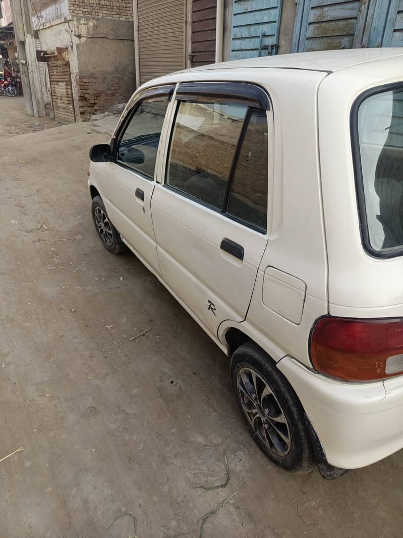 Daihatsu Cuore 2008 4