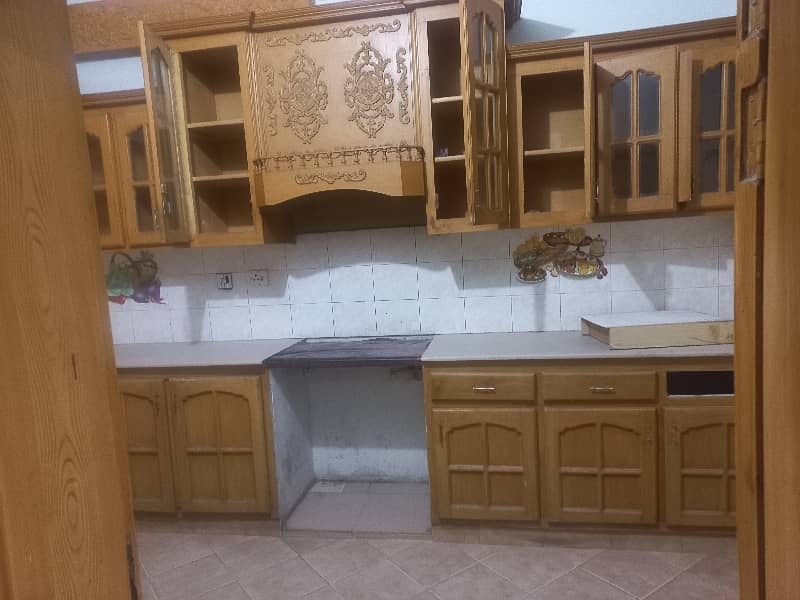 2 bedroom upper portion available For Rent al mumtaz colny gulriz 1 7