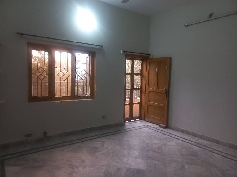 2 bedroom upper portion available For Rent al mumtaz colny gulriz 1 8