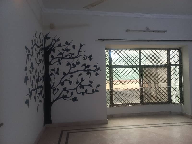 10 Marla Ground Portion Available For Rent Zechan Street Saprate Gate 0