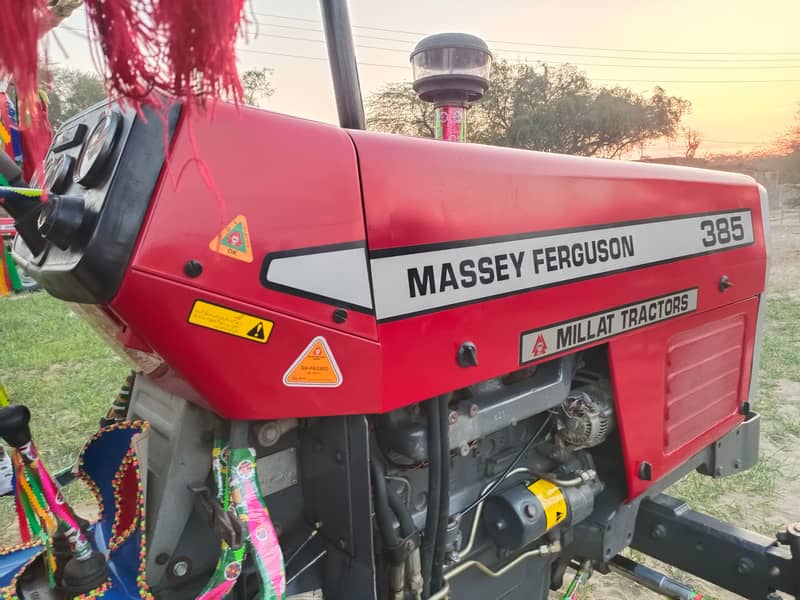 Massey Ferguson 385 Tractor Model 2016 8