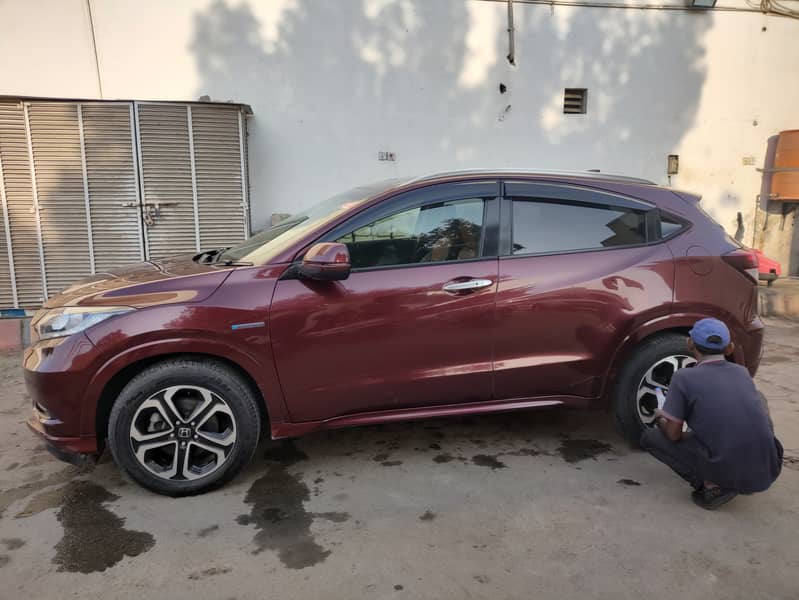 Honda Vezel 2015 1