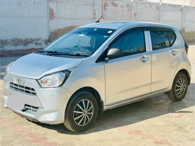 Daihatsu Mira 2021 3