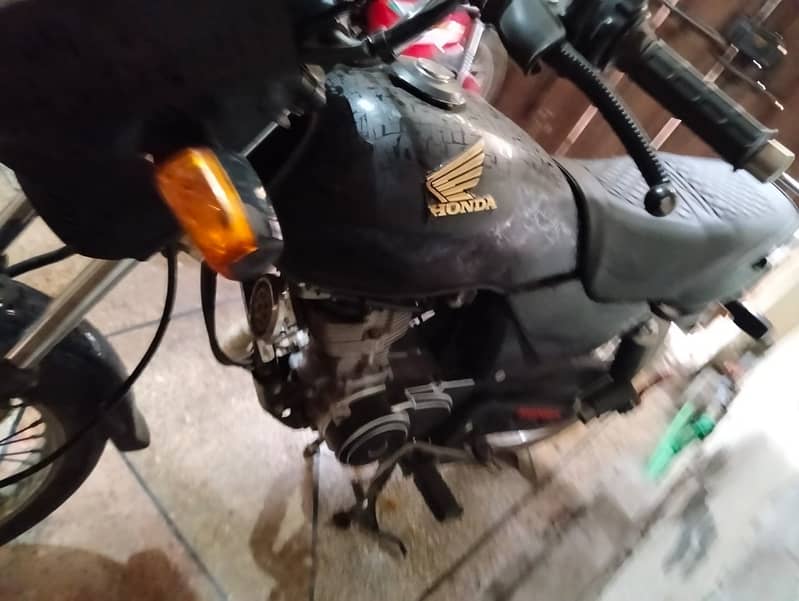 Honda Deluxe 2018 model 2019 Registered. 3 Digit VIP Lahore Number 9