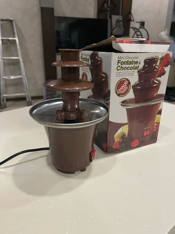 chocolate fountain machine 1