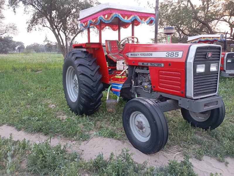 Massey Ferguson 385 Model 2017 5