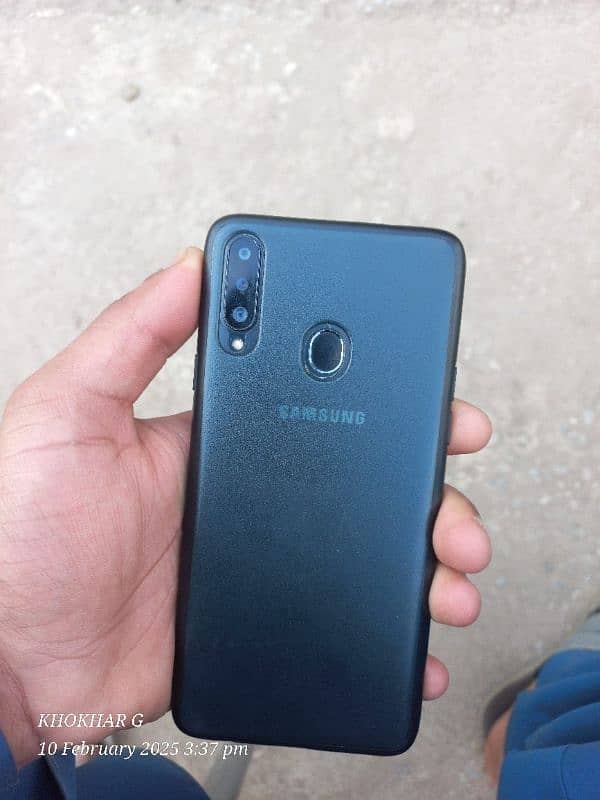 samsung galxy a20s 4