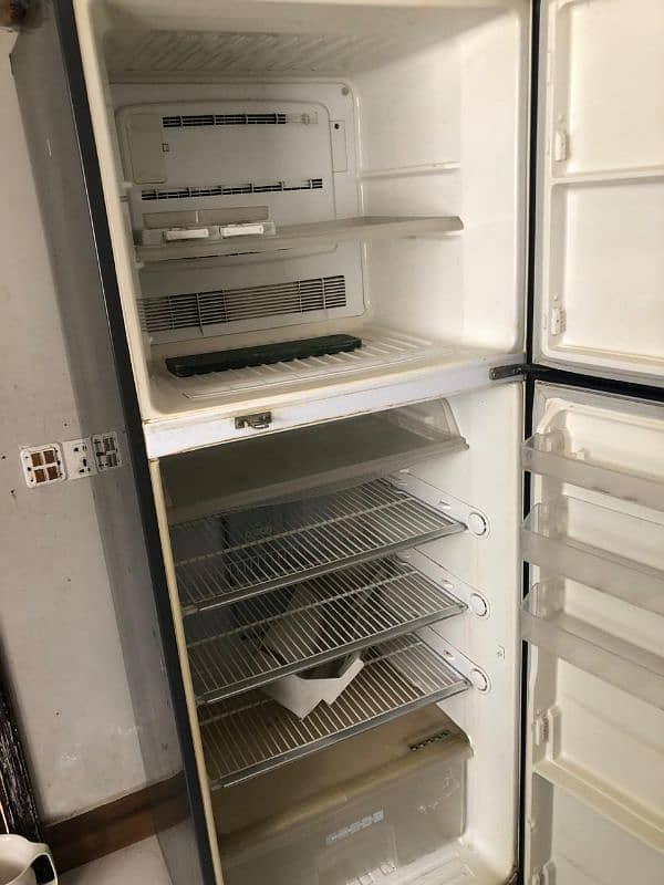 Mitsubishi Grey Fridge 8