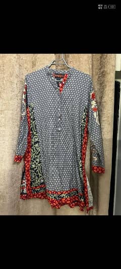 branded kurtis  ( M ) Size