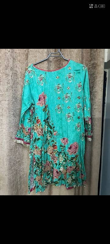 branded kurtis  ( M ) Size 15