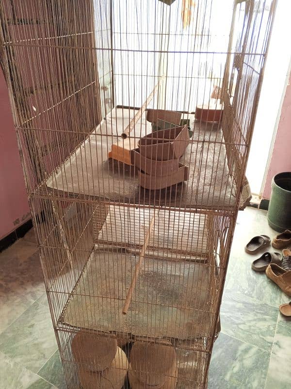 3 PCs hogoromo, Cage & breeding pots for sale 2