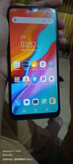 Infinix hot 8 condition 10/10