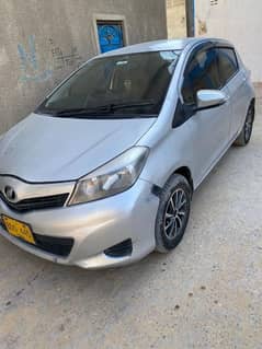 Toyota Vitz 2015