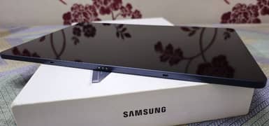 Samsung Galaxy Tab S7 FE- Brand New Condition with S pen