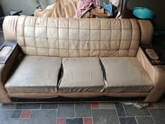 6 Seater Sofa Set ( condition in images 3 pcs )