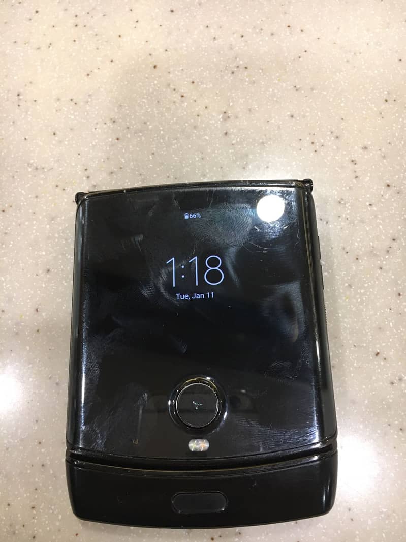 Motorola Razr Flip 5