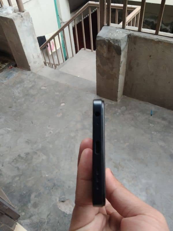 infinix hot 30i 8/128 6 months warrenty 3