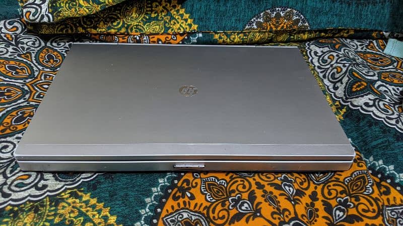 HP ELITE BOOK 8460P 2