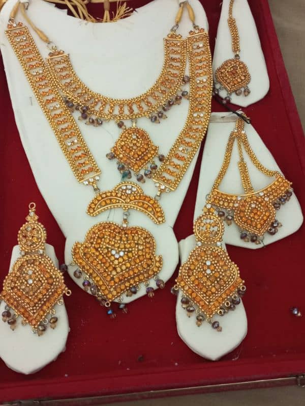 bridal and party wear jewellery 1