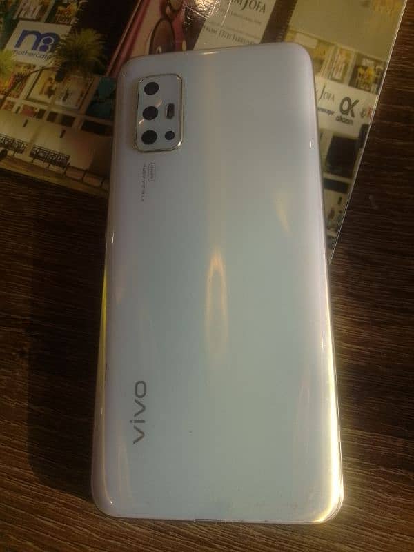 vivo V17 2