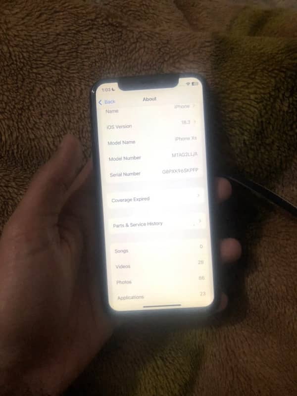 IPHONE xs Factory unlock 64GB fully pack 5