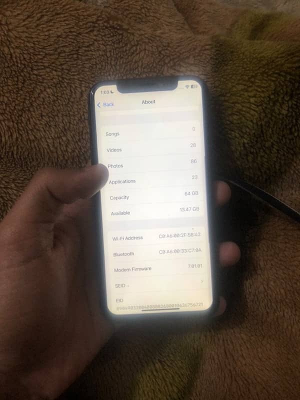 IPHONE xs Factory unlock 64GB fully pack 7