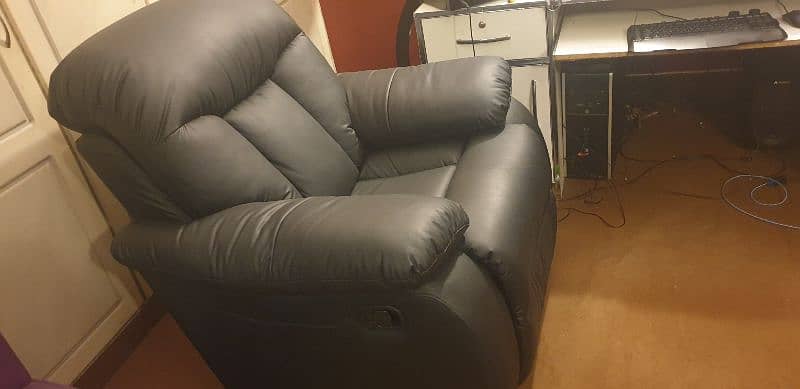 recliner sofa 1