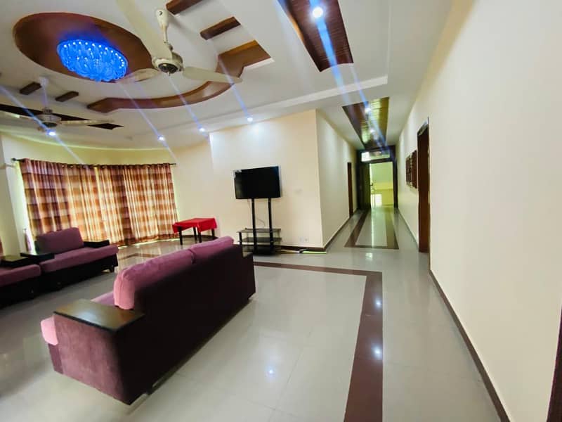 Fully furnished kanal house available for rent phase 2 bahria town Rawalpindi 8