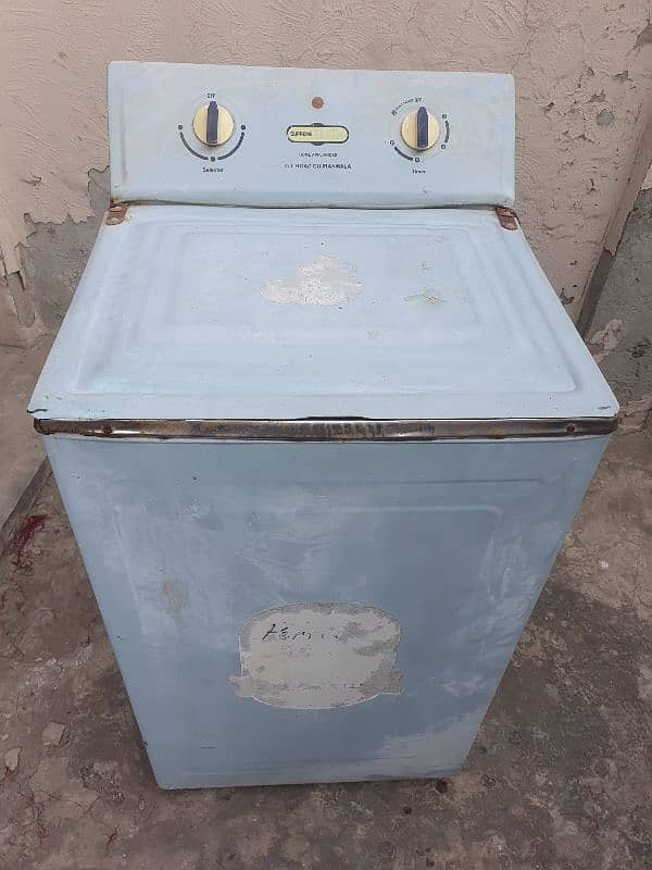 WASHING MACHINE WITH EXCELLENT WORKING CONDITION 4