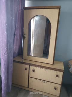 good condition dressing table