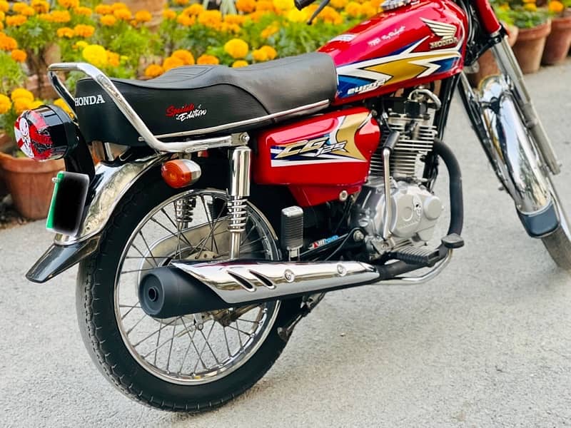 Honda Cg125 (lush Condition) 3