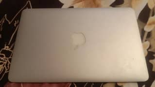 macbook air early 2014 in lush condition