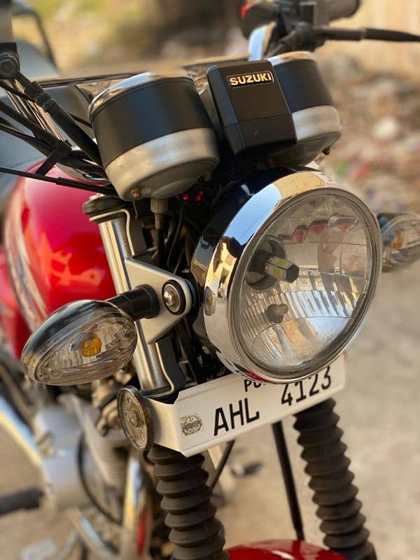 suzuki gs150SE 2