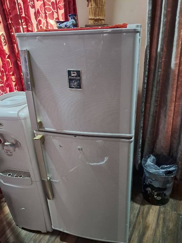 Dawlence refrigerator in perfect condition for sale 1