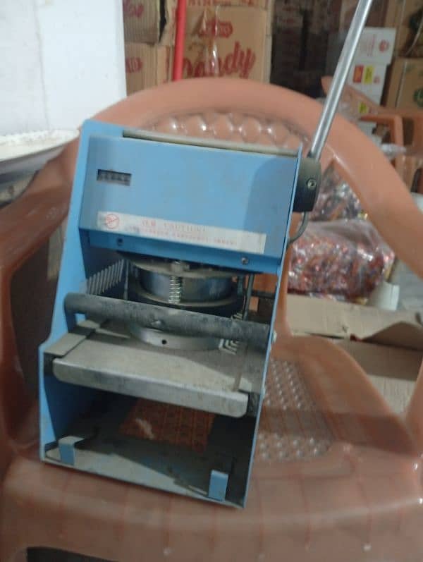 Cup sealer machine for sale 1