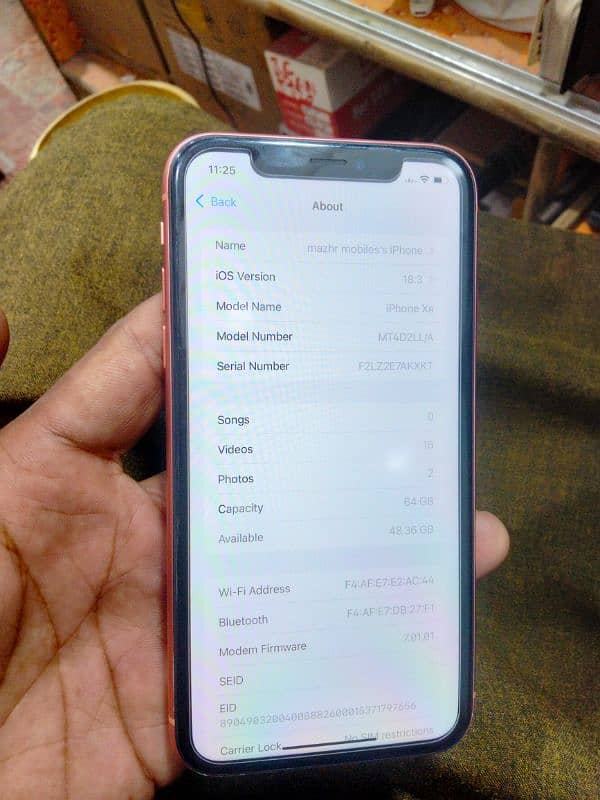 iPhone 11 pro Max 256 GB iPhone 11 iPhone XR iPhone 7 plus 3