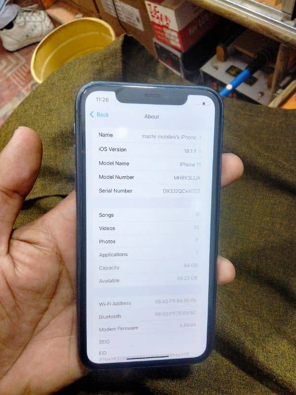 iPhone 11 pro Max 256 GB iPhone 11 iPhone XR iPhone 7 plus 5