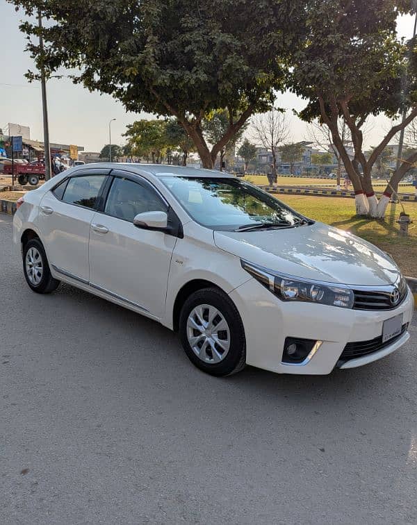 Toyota Corolla GLI 2015. Total Genuine. 0