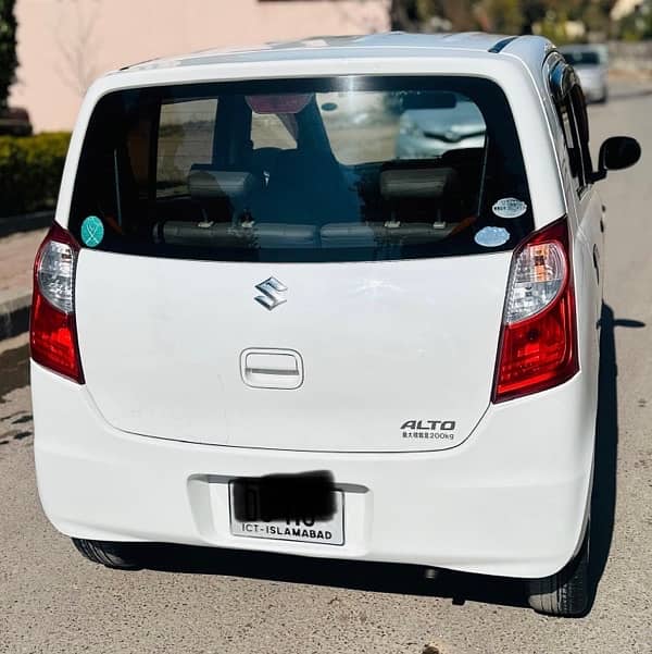 Suzuki Alto 2011 1