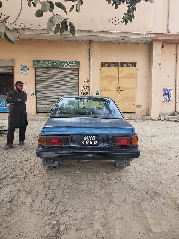 Nissan Sunny 1984 6