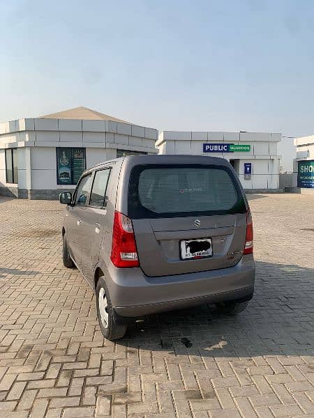 Suzuki Wagon R 2015 4